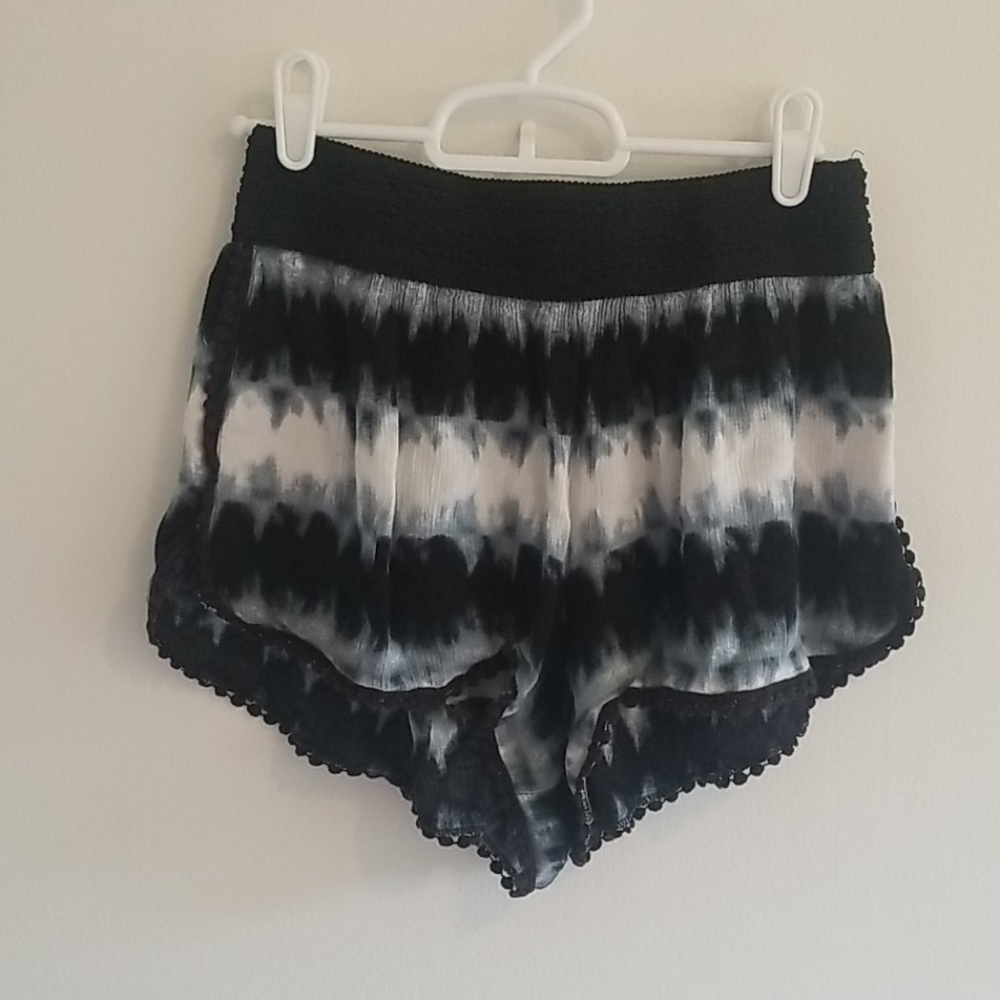 Women's/girls shorts